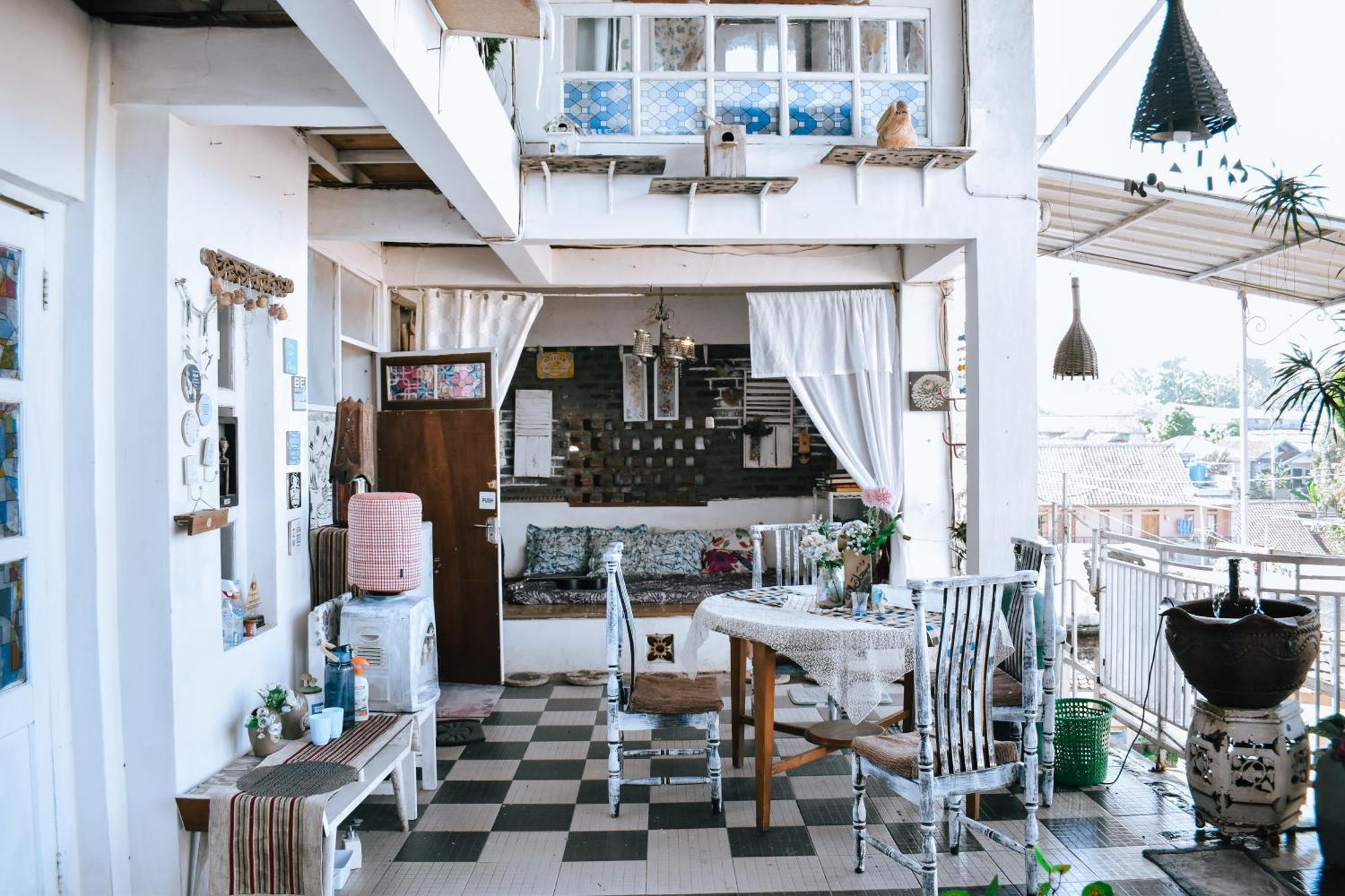 Imah Seuri By Kaya Rooms Tutugan Exteriér fotografie